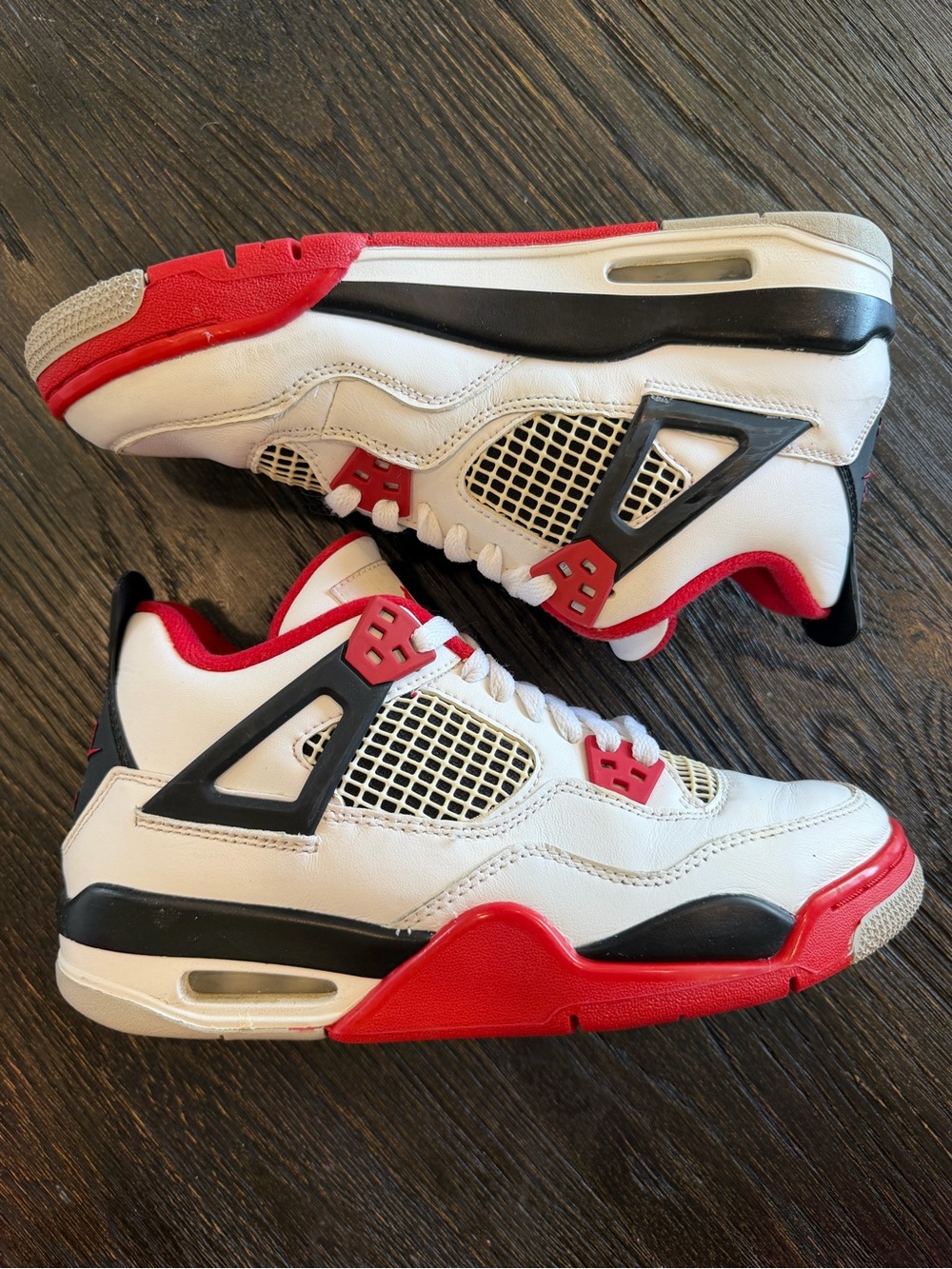 Air Jordan Retro 4 Fire Red (2020) Grade School (GS) Size 7Y